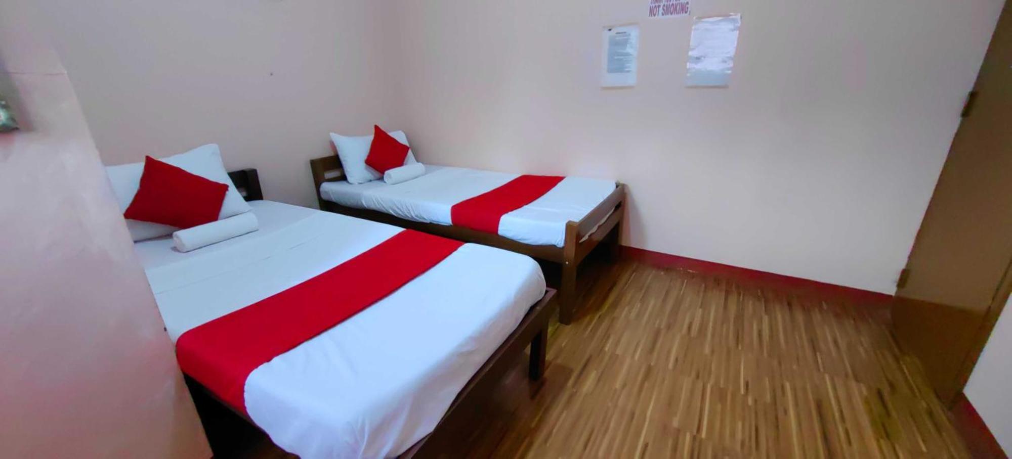 Oyo 1038 William Hearts Pension Puerto Princesa Екстер'єр фото