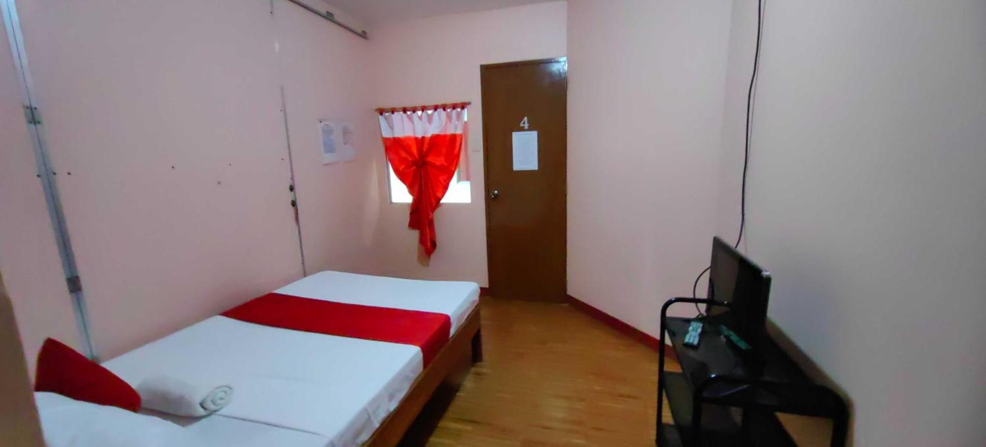 Oyo 1038 William Hearts Pension Puerto Princesa Екстер'єр фото