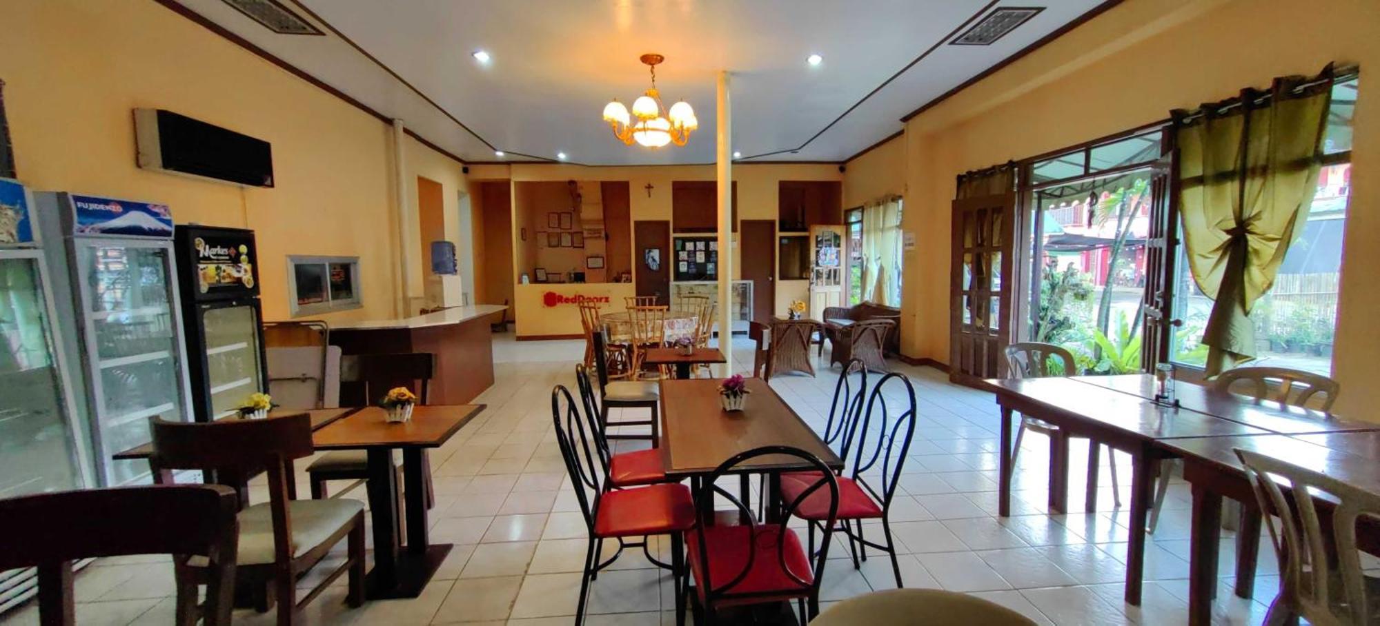 Oyo 1038 William Hearts Pension Puerto Princesa Екстер'єр фото
